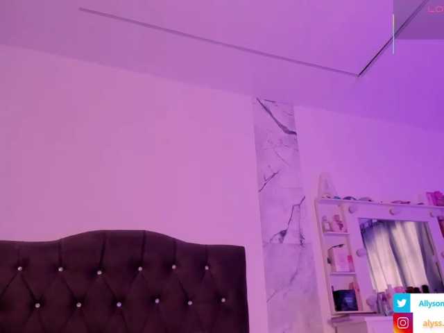 Alysson-18 live cam on BongaCams
