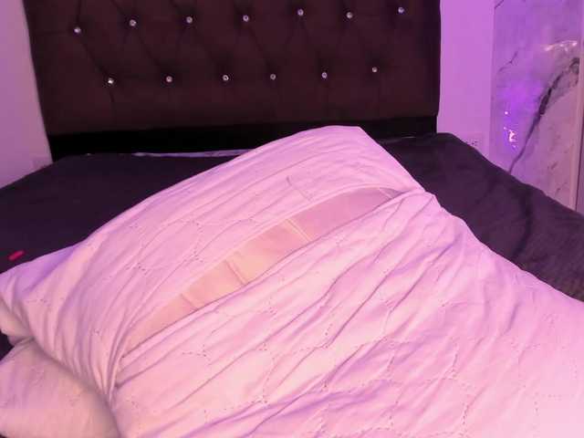 Alysson-18 live cam on BongaCams