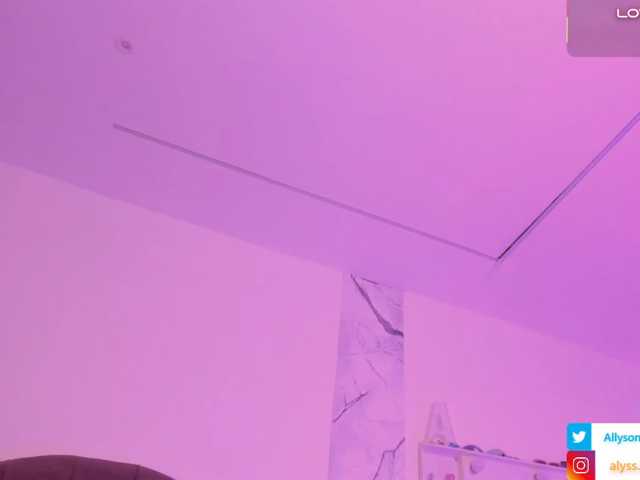 Alysson-18 live cam on BongaCams