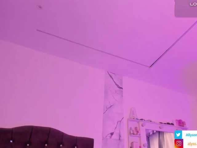 Alysson-18 live cam on BongaCams