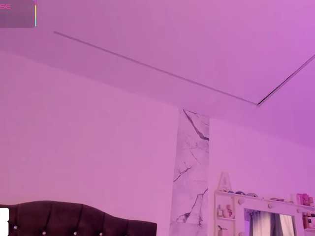 Alysson-18 live cam on BongaCams