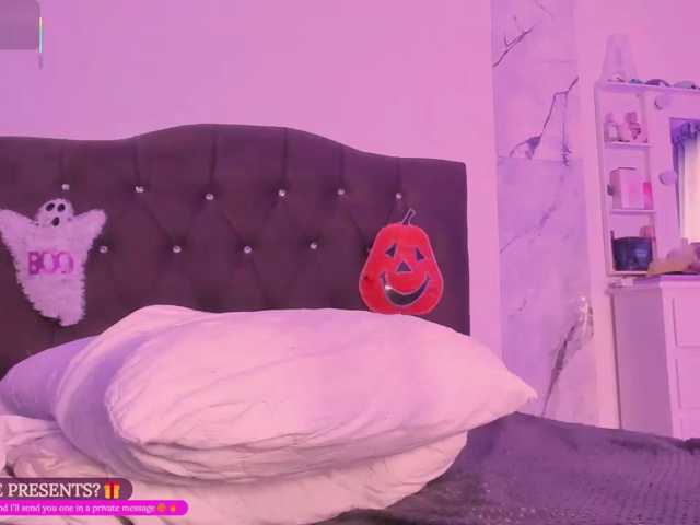 Alysson-18 live cam on BongaCams