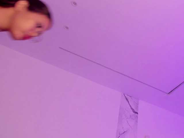 Alysson-18 live cam on BongaCams