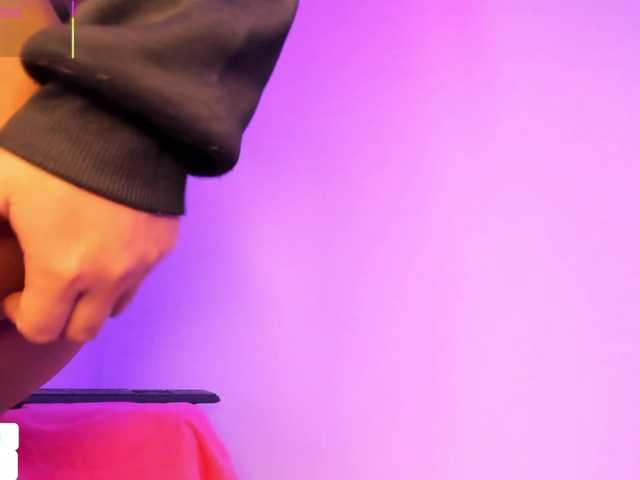 Alysson-18's BongaCams show and profile