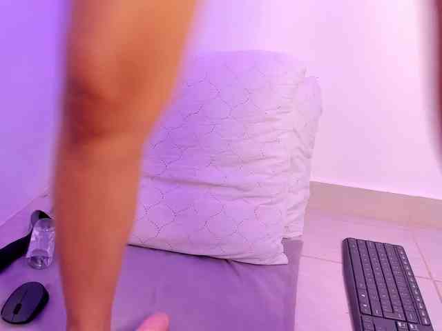 Alysson_18 webcam