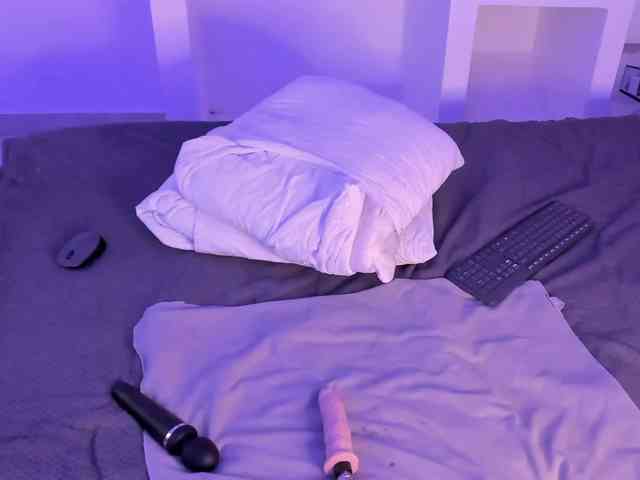 Alysson_18 webcam