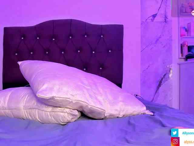 Alysson_18 webcam