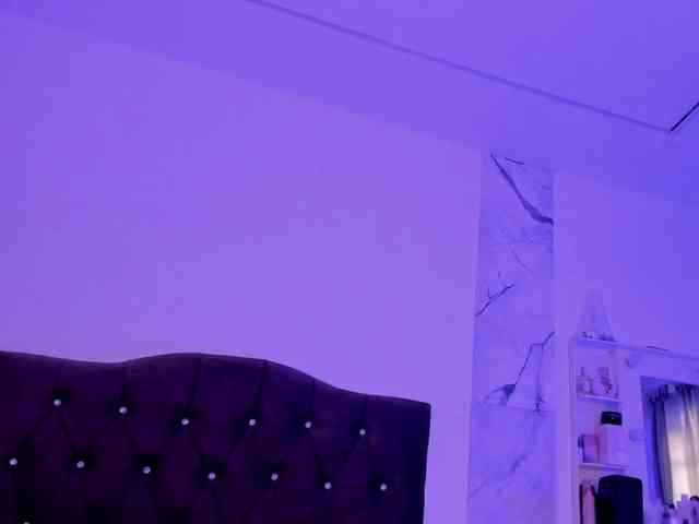 Alysson_18 webcam