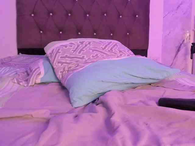 Alysson_18 webcam