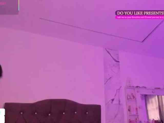 Alysson_18 webcam