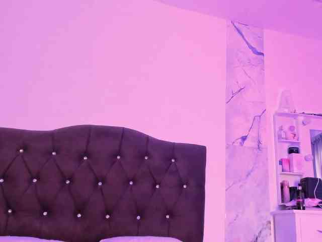 Modella: alysson_18