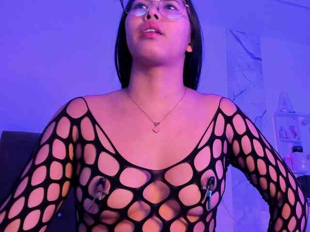 Alysson_18 webcam