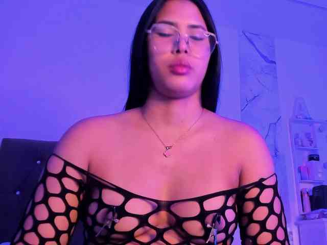 Alysson_18 webcam