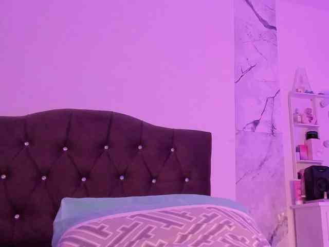 Alysson_18 webcam