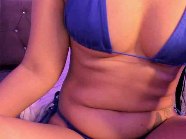 Alysson_18 webcam