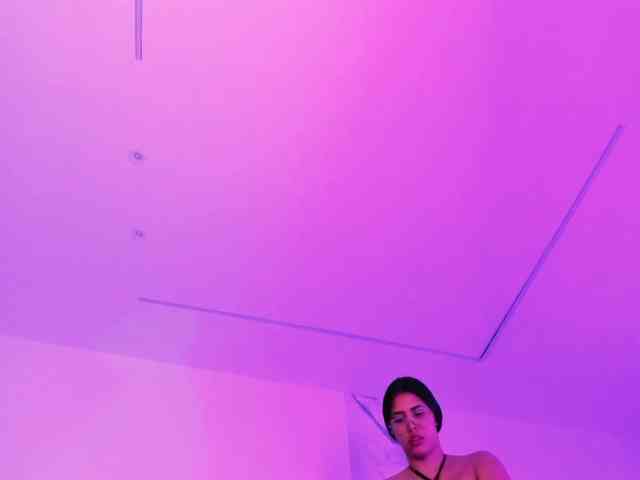 Alysson_18 webcam