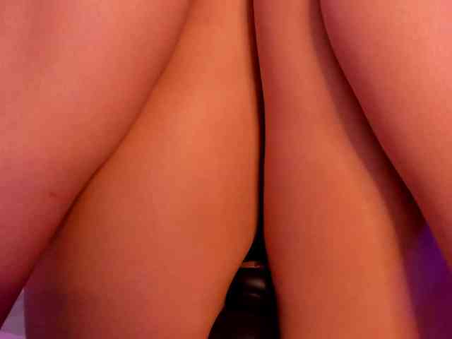 Alysson_18 webcam