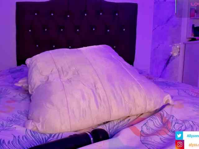 Alysson_18 webcam