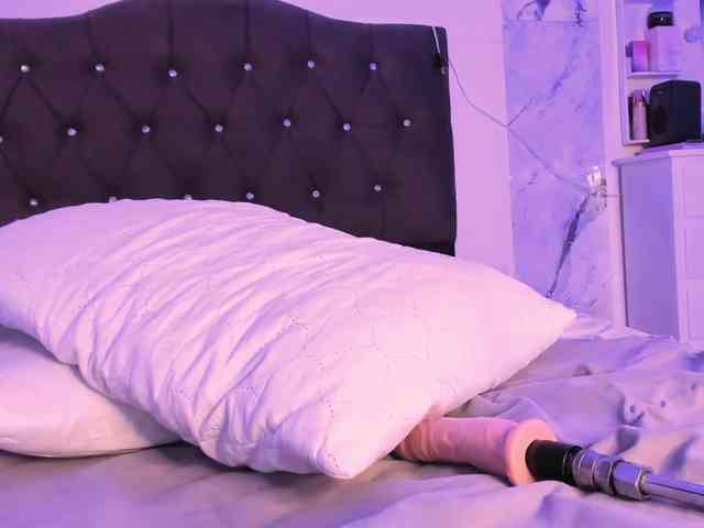 Alysson_18 webcam