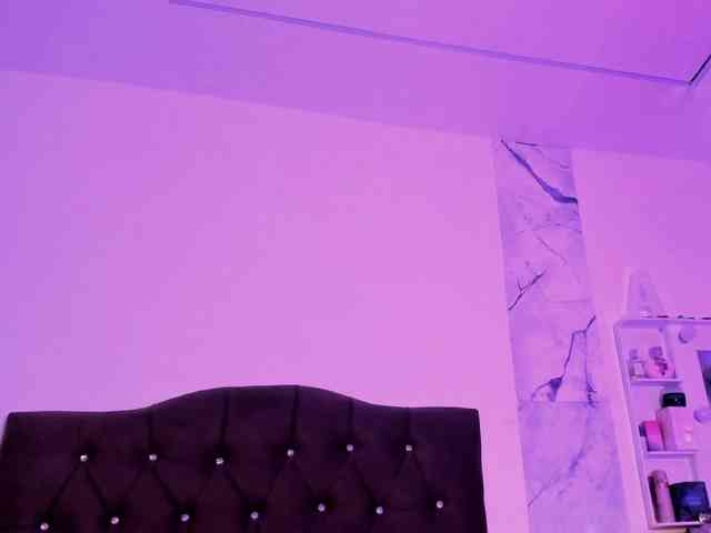 Alysson_18 webcam