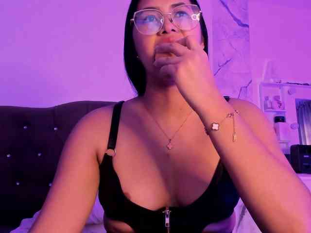 Alysson_18 webcam