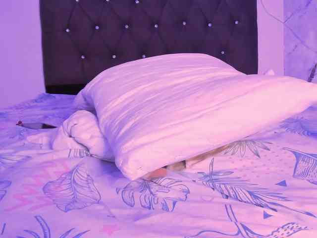 Alysson_18 webcam