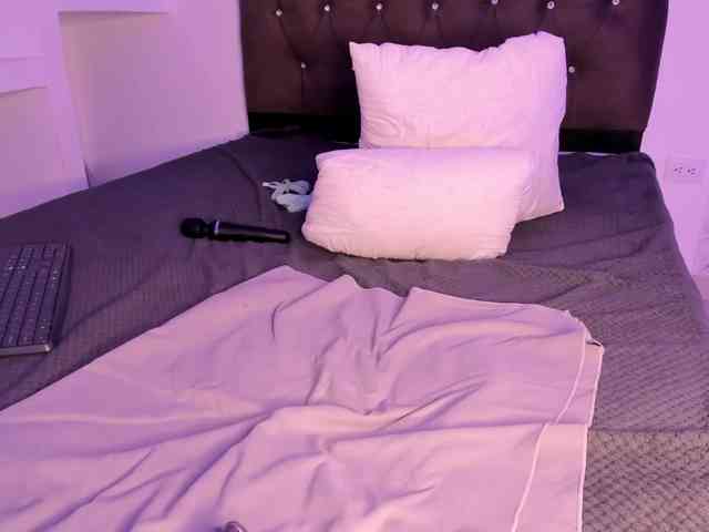 Alysson_18 webcam