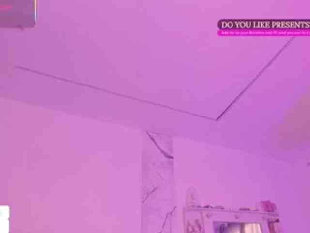 Alysson_18 webcam