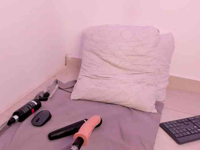 Alysson_18 webcam