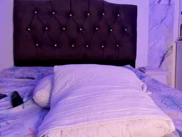 Alysson_18 webcam
