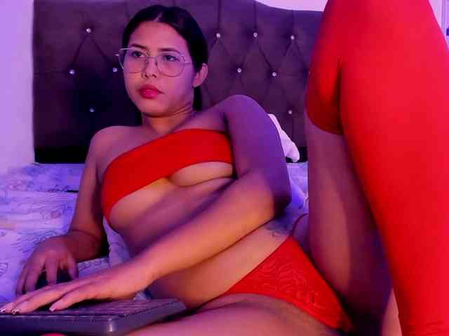 Alysson_18 webcam