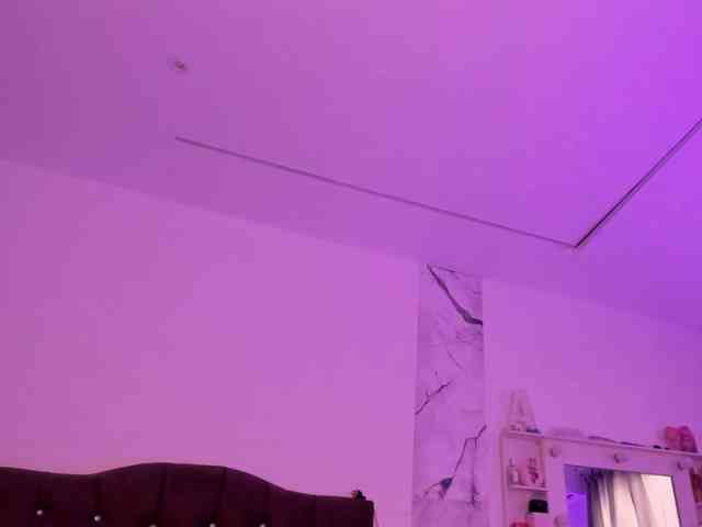 Alysson_18 webcam