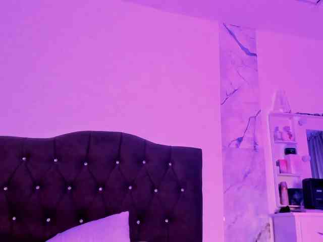 Alysson_18 webcam