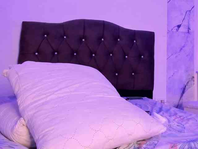 Alysson_18 webcam