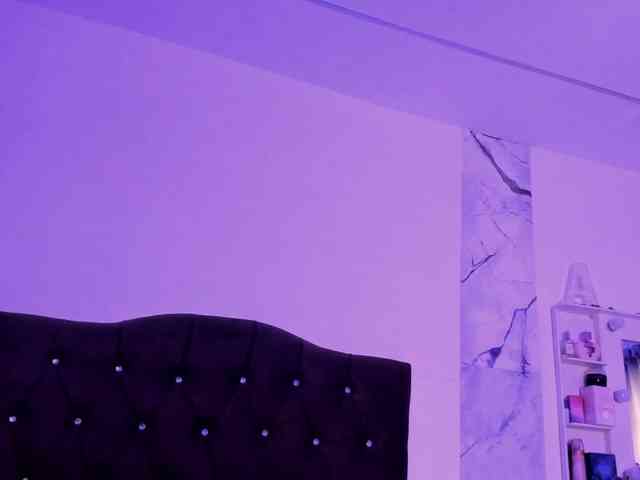 Alysson_18 webcam