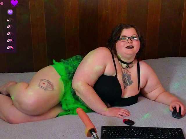 RamoraRey live cam on BongaCams