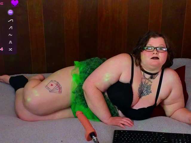 RamoraRey live cam on BongaCams