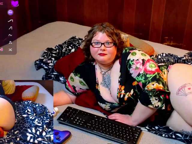 RamoraRey, en directo ahora en BongaCams