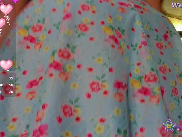 Danielaa-a live cam on BongaCams