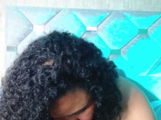 Danielaa-a's BongaCams show and profile