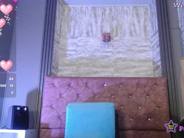 Danielaa-a live webcam show