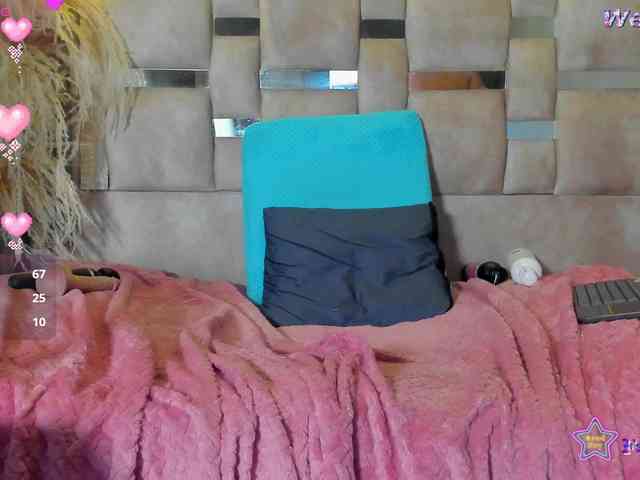 Danielaa-a webcam