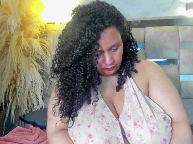 Danielaa-a webcam