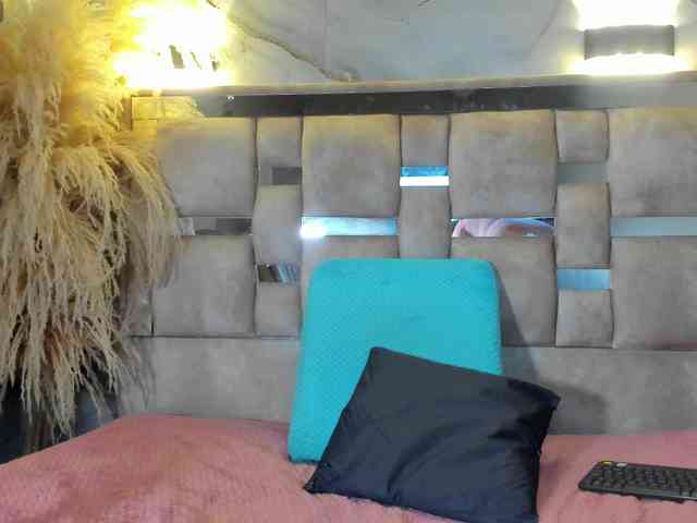 Danielaa-a webcam