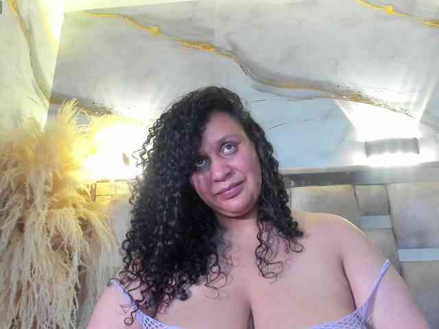 Danielaa-a webcam
