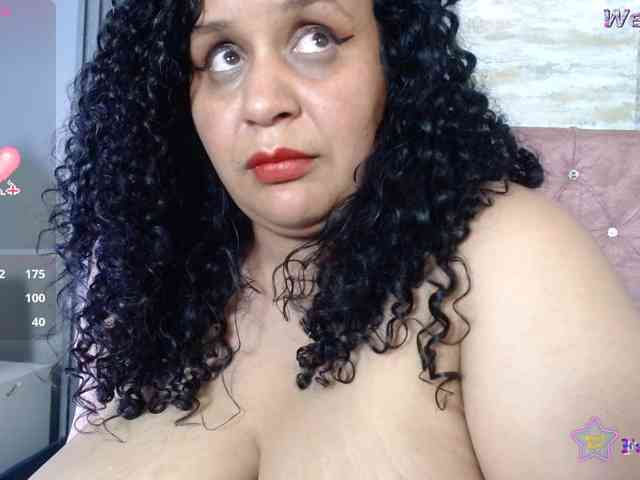 Danielaa-a webcam