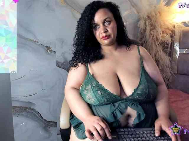 Danielaa-a webcam