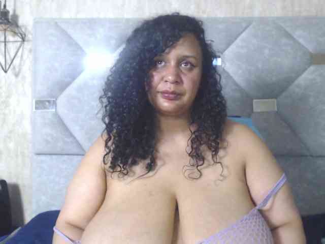 Danielaa-a webcam