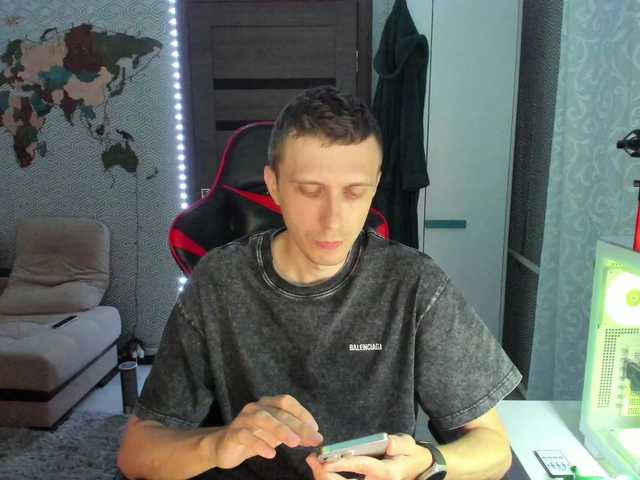 Alex13hot1