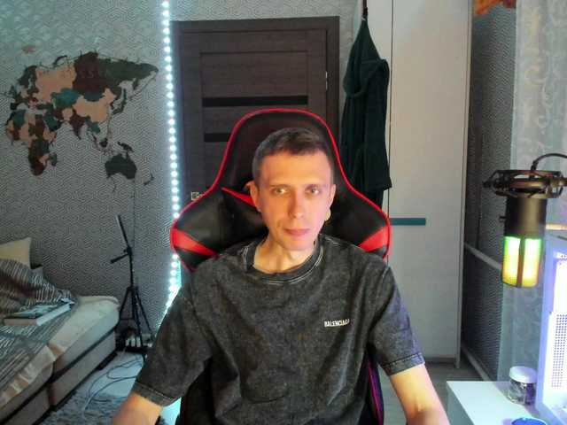 Alex13hot1